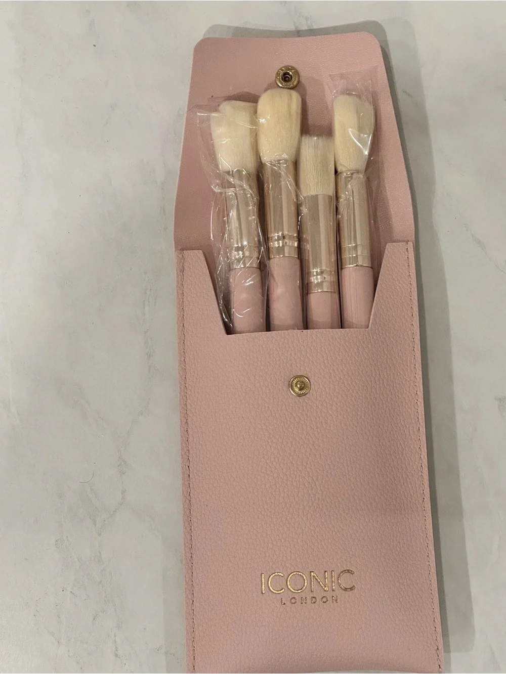 NWT ICONIC London Handbag Glam Face Brush Set Pink Travel Case 4 Brushes